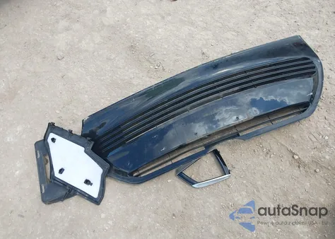 2017 Toyota Corolla Le z USA, uszkodzony, nr VIN 5YFBURHE6HP651555